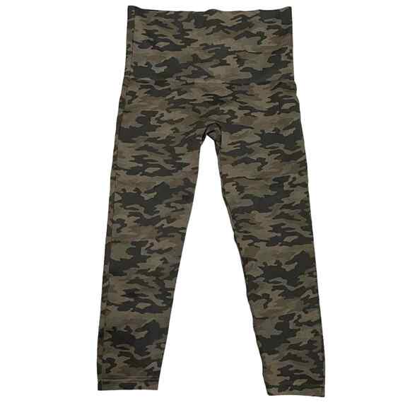 Spanx Look at Me Now Camo Print Seamless Cropped Leggings XL - Picture 3 of 5